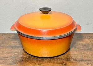 Vintage Namco Australia 1970s Flame Orange Aluminum Dutch Oven 4Qt with Lid